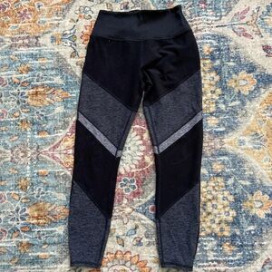 Alo Yoga Alosoft Leggings Gray Size S Athletic Workout Yoga Pants Soft Fit